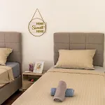 Comfort With Free Parking *