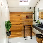 Comfort With Free Parking Apartamento