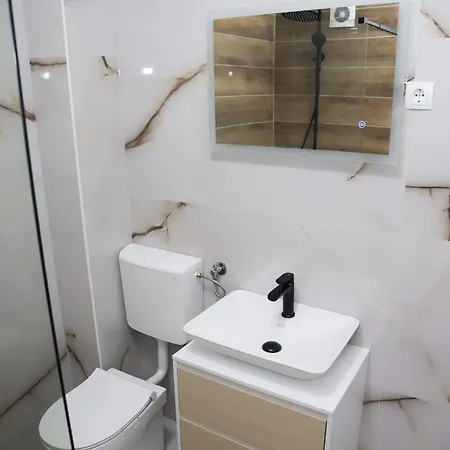 דירה Comfort מוסטר